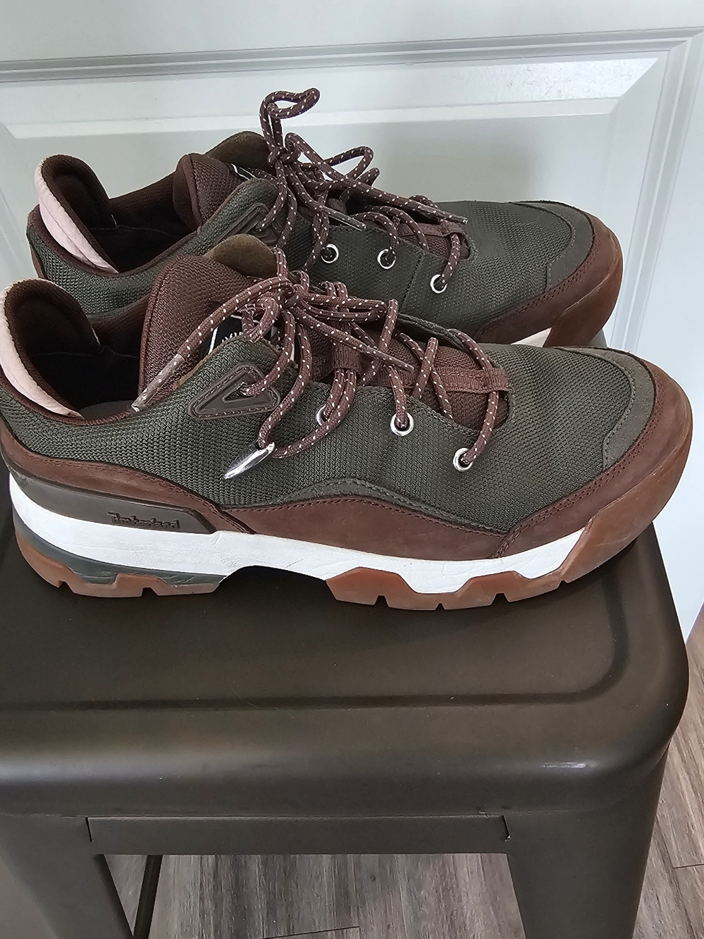 Timberland Green Brown Hiking Sneakers Womens Size 8 Trail Outdoor Gorpcore